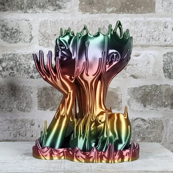Melting Woman Planter  | Home Decor  | Unique Gift | 3D Printed - Picture 5 of 15